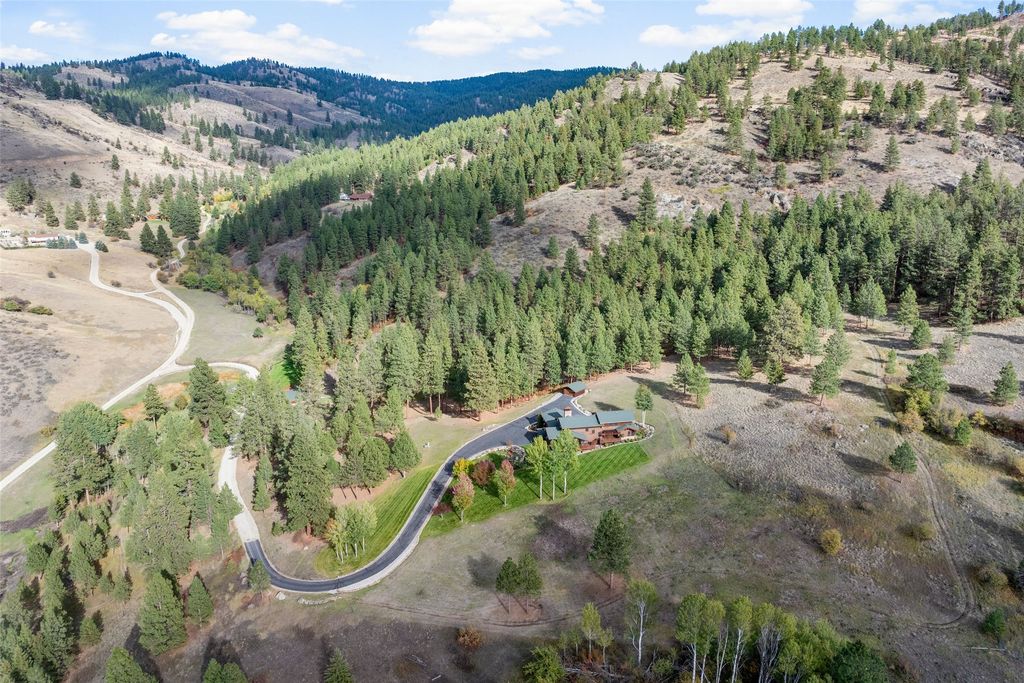 349 Harlan Creek Road, Hamilton, MT 59840 photo 4