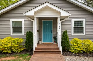 241 White Pine Drive, Fair Play, SC 29643