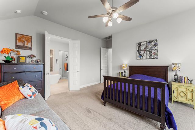 19227 Seabiscuit Stable Trail, Tomball, TX 77377