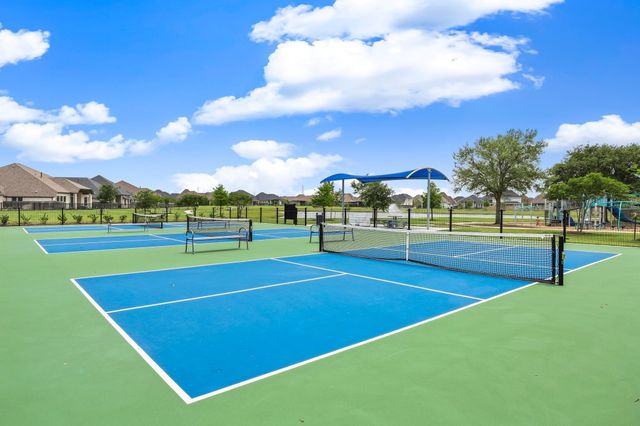 19227 Seabiscuit Stable Trail, Tomball, TX 77377