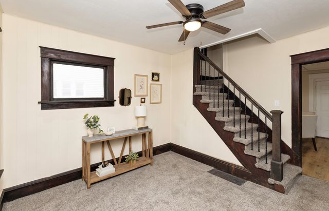 1838 Capitol Avenue, Des Moines, IA 50316