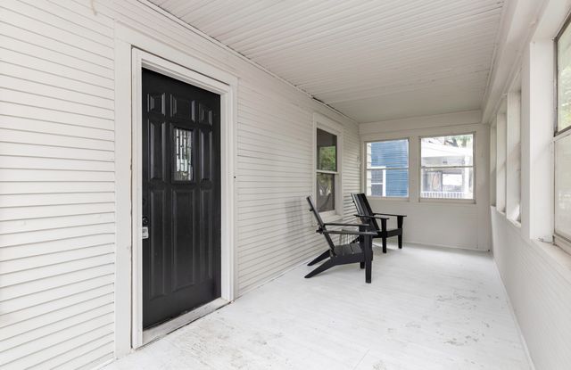 1838 Capitol Avenue, Des Moines, IA 50316