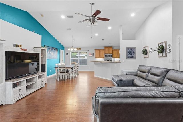 934 NW 255TH WAY, Newberry, FL 32669