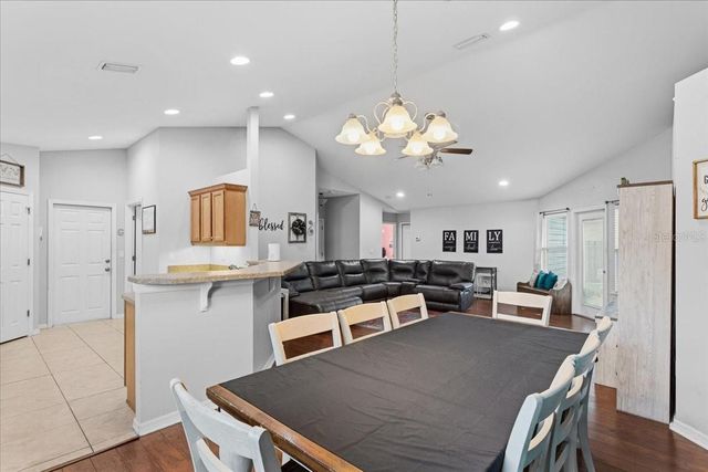 934 NW 255TH WAY, Newberry, FL 32669