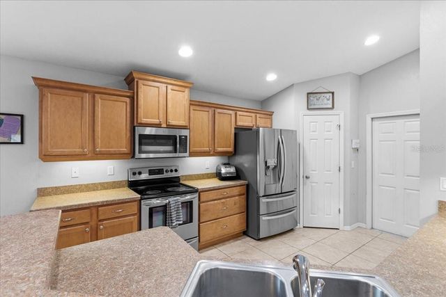 934 NW 255TH WAY, Newberry, FL 32669