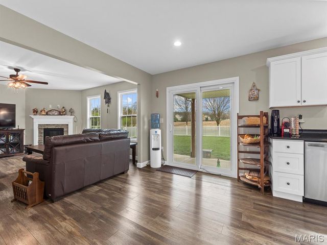 3526 Chippewa Drive, Shiloh, IL 62221