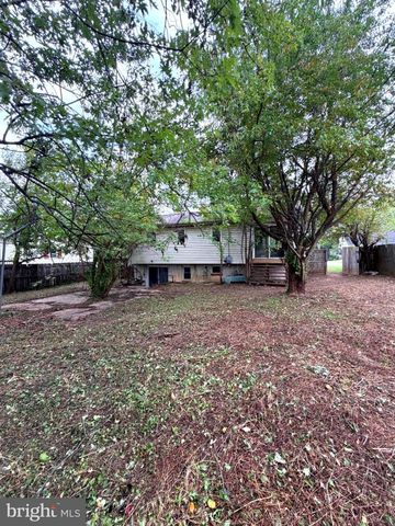1461 CALIFORNIA ST, Woodbridge, VA 22191