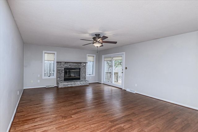 4520 E BRIDGEWOOD DR, Columbia, MO 65203