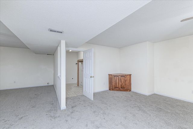 4520 E BRIDGEWOOD DR, Columbia, MO 65203