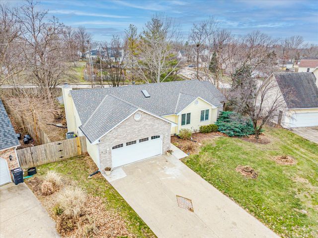 4520 E BRIDGEWOOD DR, Columbia, MO 65203