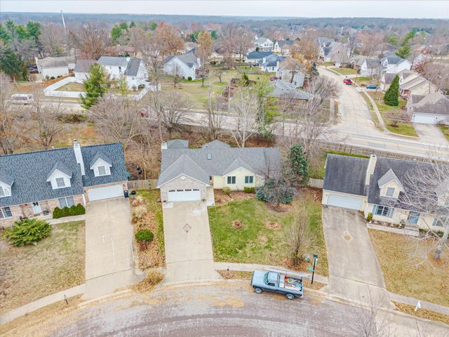 4520 E BRIDGEWOOD DR, Columbia, MO 65203