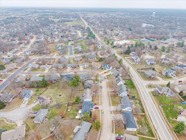 4520 E BRIDGEWOOD DR, Columbia, MO 65203