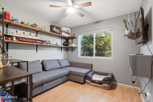 661 N JOSHUA TREE Lane, Gilbert, AZ 85234