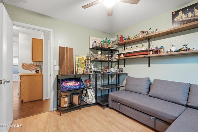 661 N JOSHUA TREE Lane, Gilbert, AZ 85234