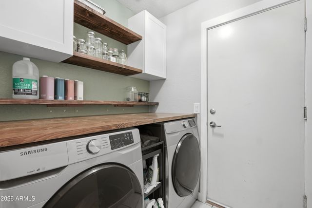 661 N JOSHUA TREE Lane, Gilbert, AZ 85234