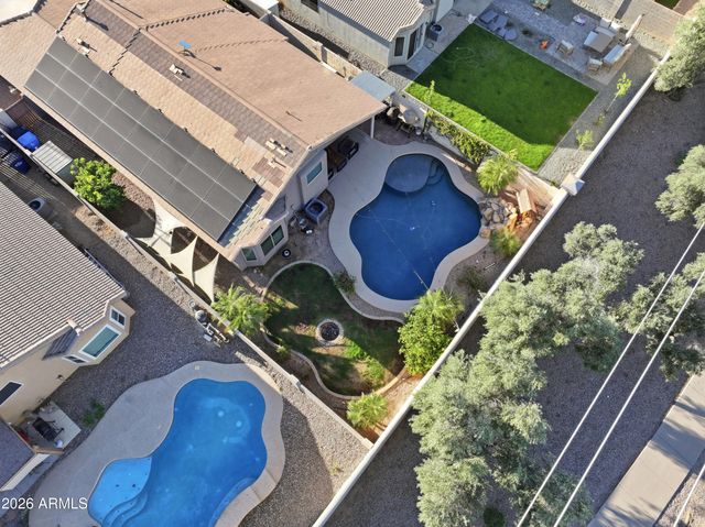 661 N JOSHUA TREE Lane, Gilbert, AZ 85234