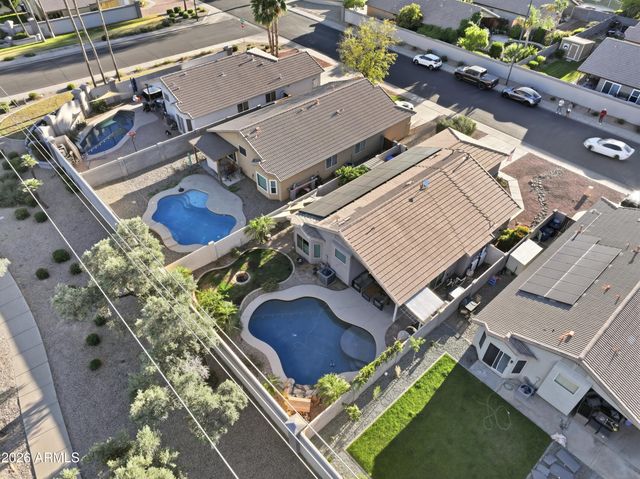 661 N JOSHUA TREE Lane, Gilbert, AZ 85234