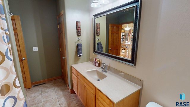 217 Hickory St Street, Brookings, SD 57006