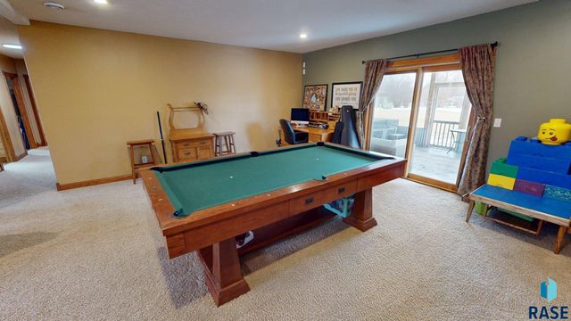 217 Hickory St Street, Brookings, SD 57006