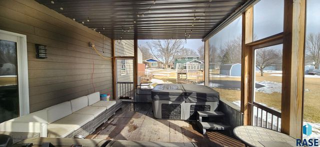 217 Hickory St Street, Brookings, SD 57006