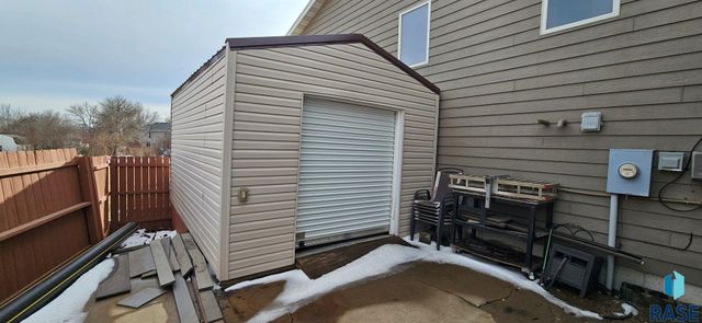 217 Hickory St Street, Brookings, SD 57006