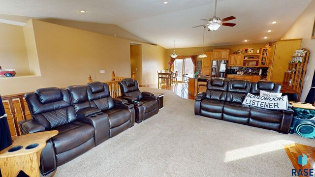 217 Hickory St Street, Brookings, SD 57006