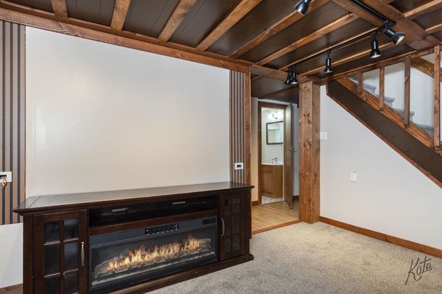 506 SPRUCEWOOD ROAD, Fairbanks, AK 99709