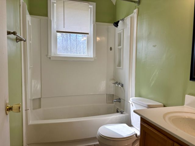 107 Rainbow Cir, Columbia, TN 38401