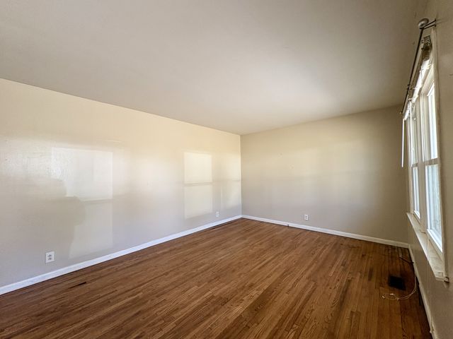 107 Rainbow Cir, Columbia, TN 38401