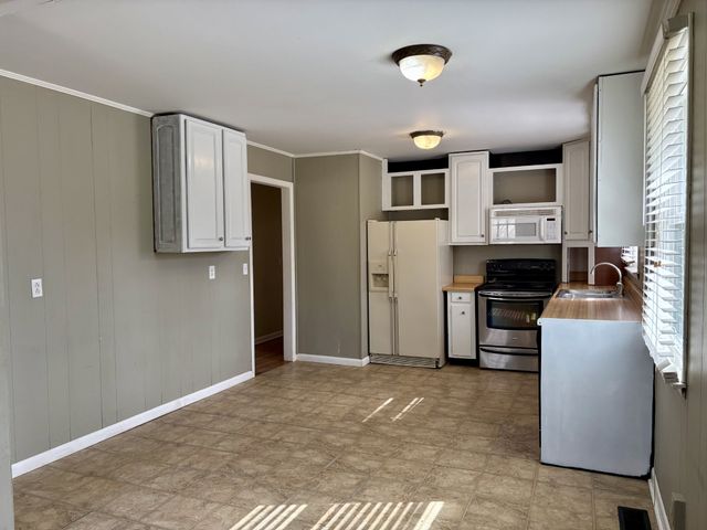 107 Rainbow Cir, Columbia, TN 38401