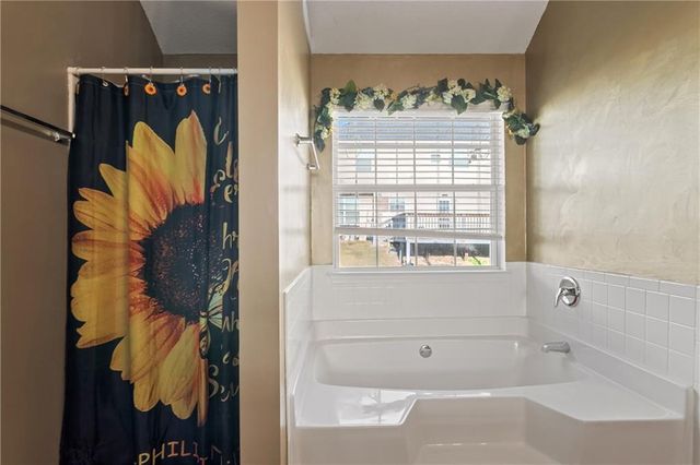 1825 Lily Stem Trail, Auburn, GA 30011