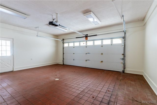 4075 Ransom Road, Clarence, NY 14031