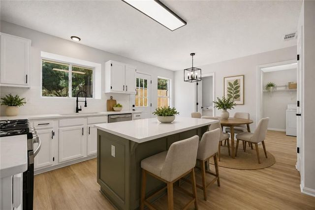 11000 Mortons Crossing, Alpharetta, GA 30022