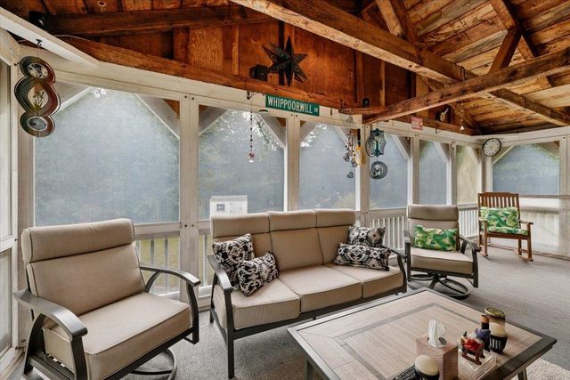 30 Whippoorwill Drive, Newton, NH 03858