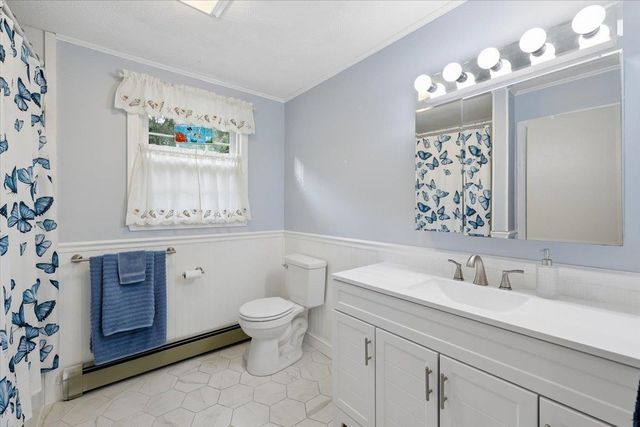 30 Whippoorwill Drive, Newton, NH 03858