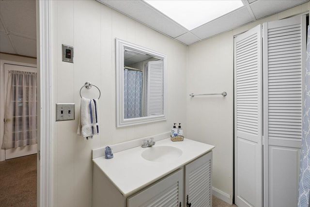 30 Whippoorwill Drive, Newton, NH 03858