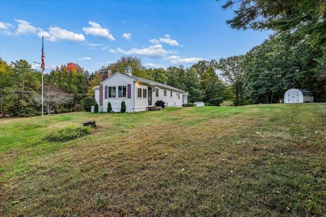 30 Whippoorwill Drive, Newton, NH 03858