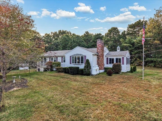 30 Whippoorwill Drive, Newton, NH 03858