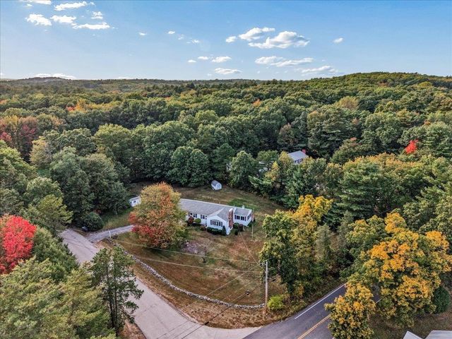 30 Whippoorwill Drive, Newton, NH 03858