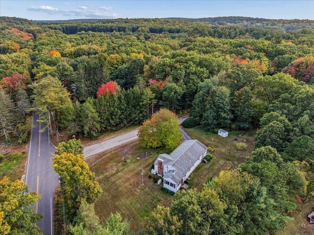 30 Whippoorwill Drive, Newton, NH 03858