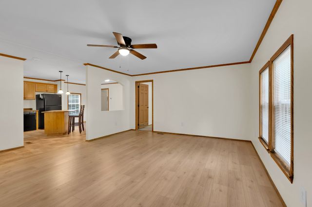 155 Troxler Rd, Wartrace, TN 37183