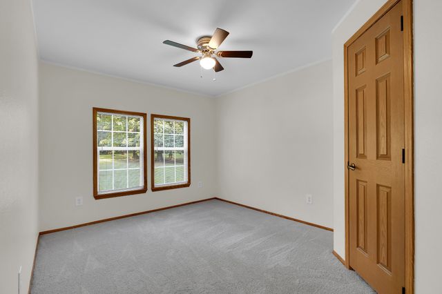 155 Troxler Rd, Wartrace, TN 37183