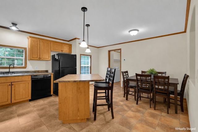 155 Troxler Rd, Wartrace, TN 37183