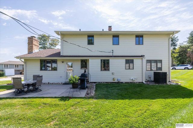 10254 Browne Street, Omaha, NE 68134