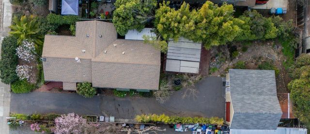 115 Sherman St, Healdsburg, CA 95448