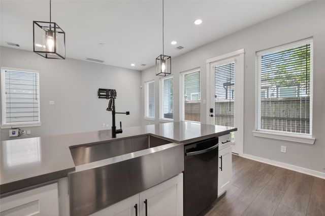 8458 Berry Green Lane, Houston, TX 77022