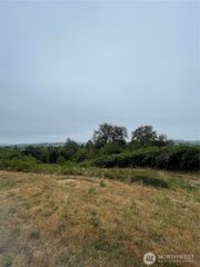 47 Alexander Road, Raymond, WA 98577