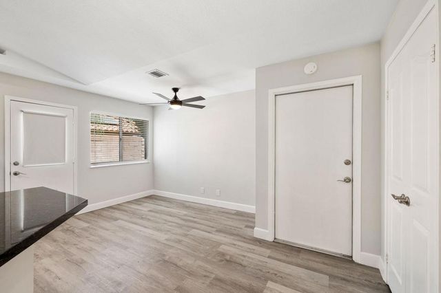 39495 Regency Way, Palm Desert, CA 92211