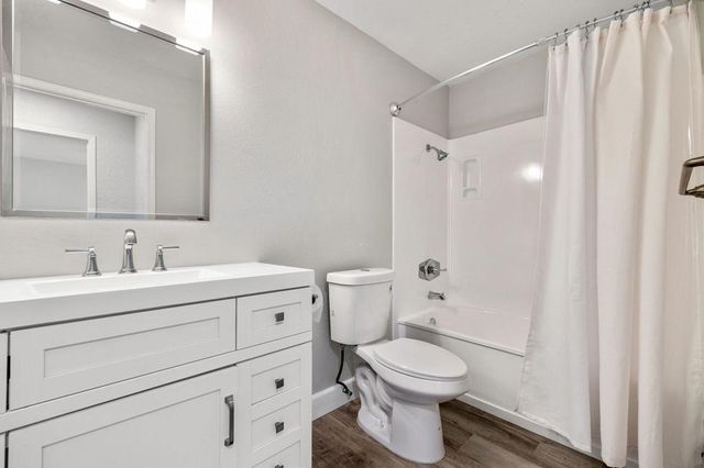 39495 Regency Way, Palm Desert, CA 92211