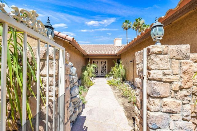 39495 Regency Way, Palm Desert, CA 92211